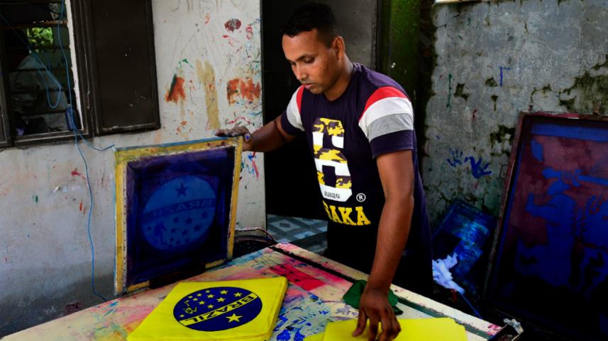 Bangladeshi flagmaker