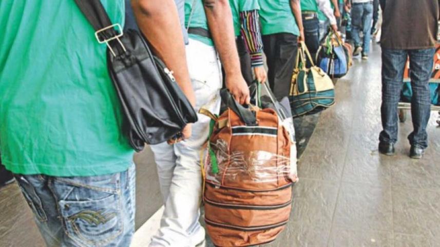 bangladeshi_migrants_wb.jpg