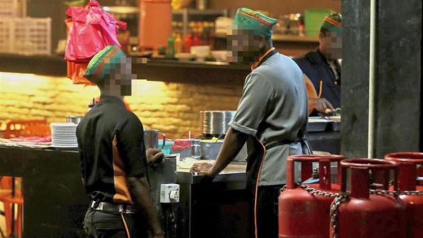 bangladeshis-cooks-ban-web.jpg
