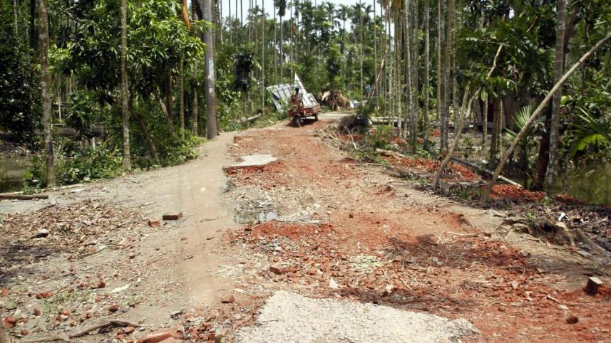 Barisal cyclone roanu.jpg