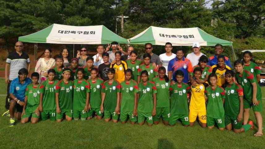 BD U16 women's team.jpg