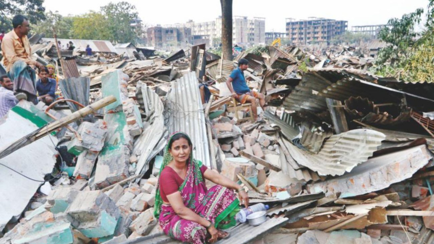Bhasantek slum eviction.jpg
