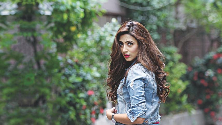 Actress Bidya Sinha Mim's valentine Day movie Poran