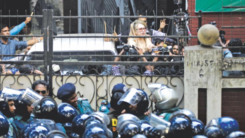 blockade-khaleda-gulshan-wbn.jpg