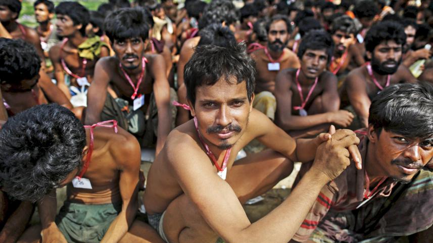 boat people myanmar.jpg