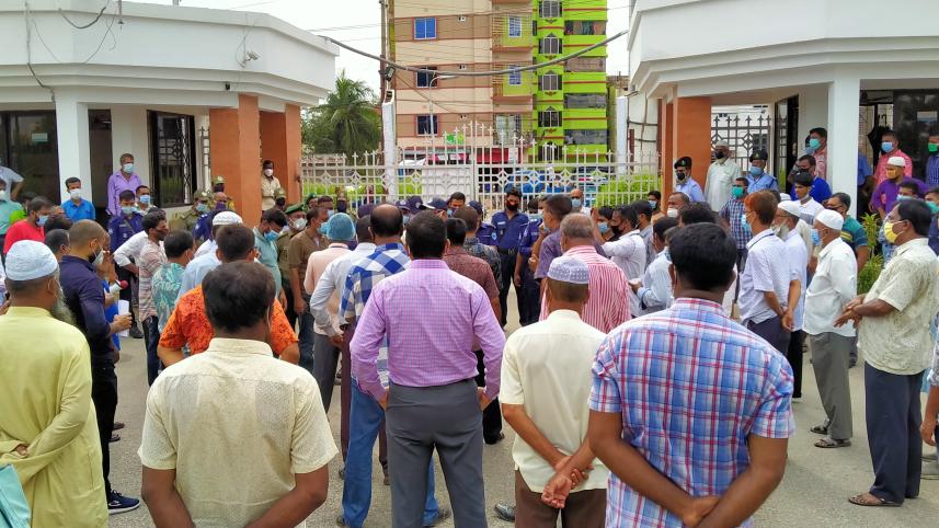 Brahmanbaria_BGFCL employeees_Strike.jpg