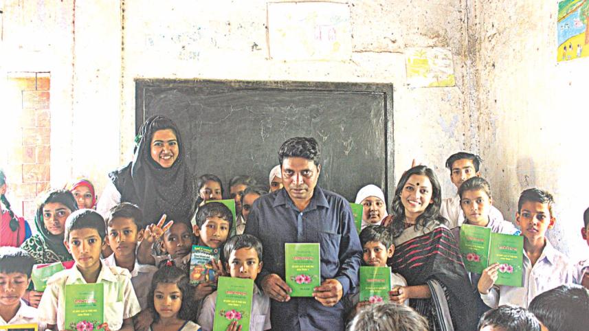 Bringing a Writer and His Readers Together