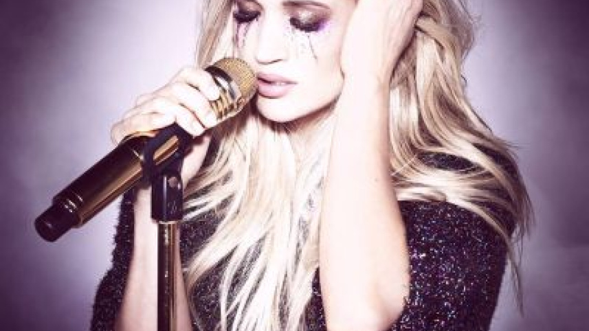 Carrie Underwood.jpg