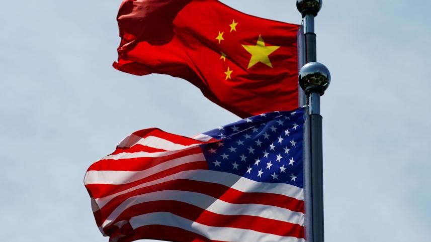 Chinese-and-US-flags.jpg