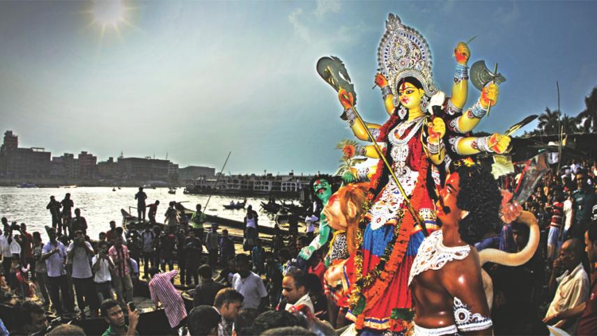 Colourful mandaps 1.jpg