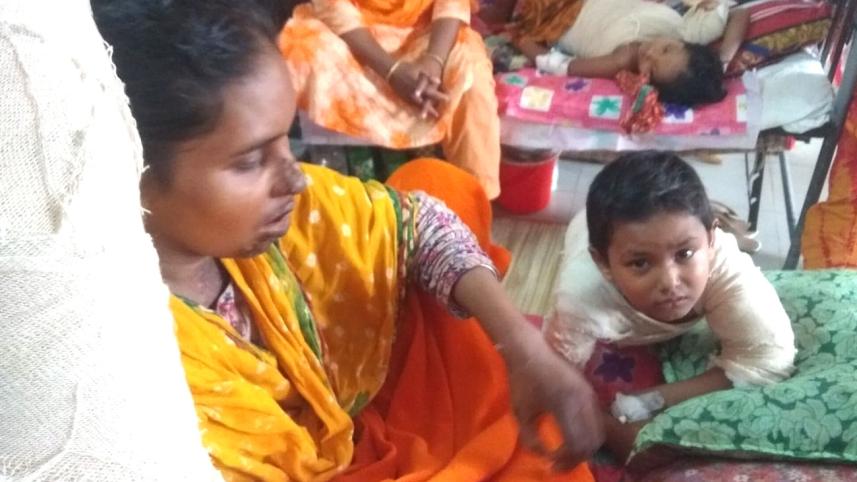 Dablu's wife and son