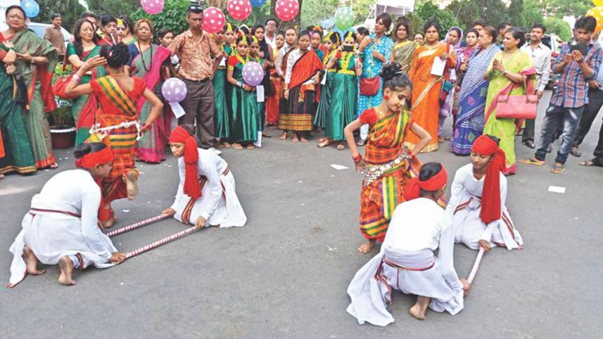 Young dancers perform at the BSA premises. 
