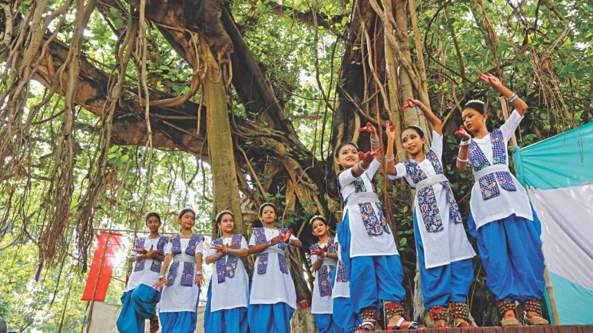 Nataraj artistes pose for a photograph after a riveting dance performance. 