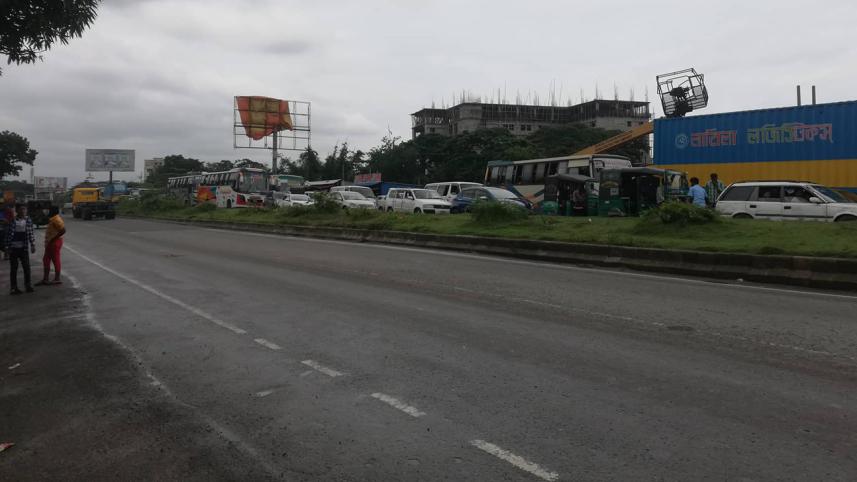Dhaka-Chattogram highway blocked