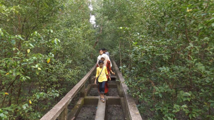 dilapidated foot rail.jpg