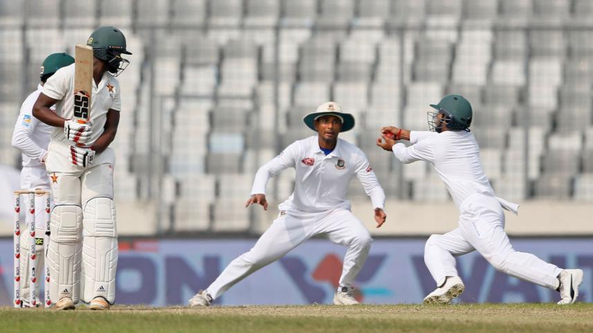 Donald Tiripano zim catch.jpg