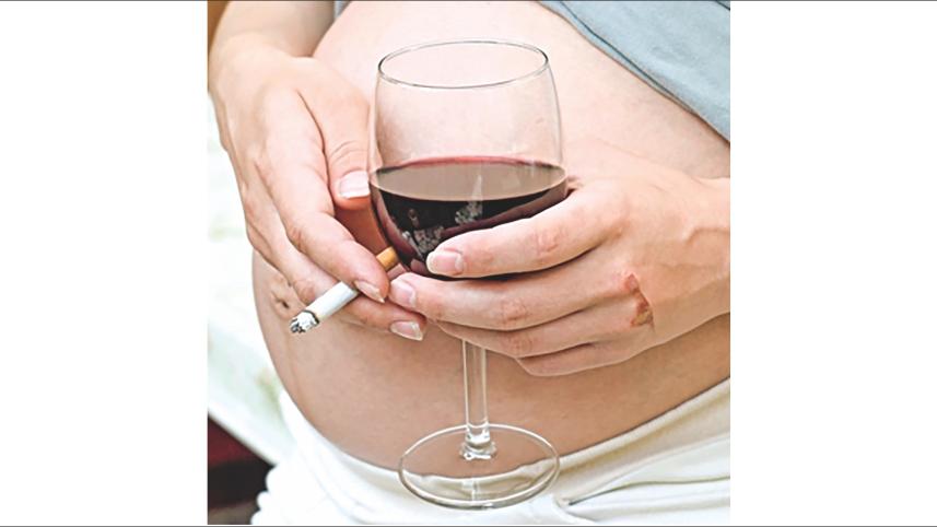 Drinking and smoking pregnancy.jpg