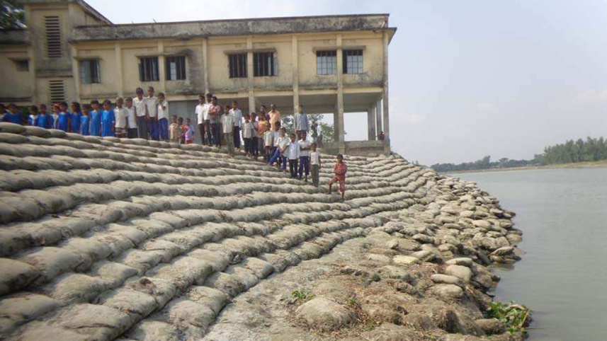 DS-(BOGRA)-Erosion-02.JPG