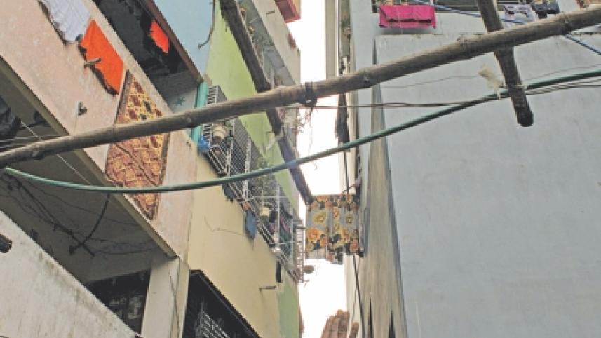 earth quake bangladesh.jpg