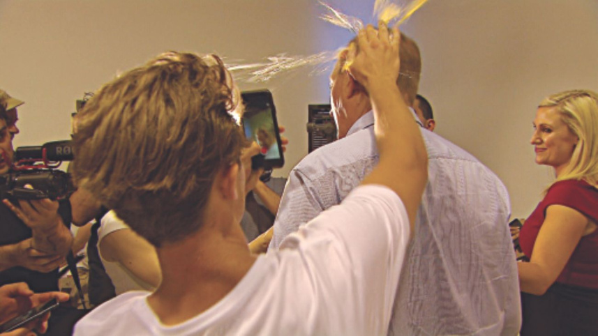 egging on senator.jpg