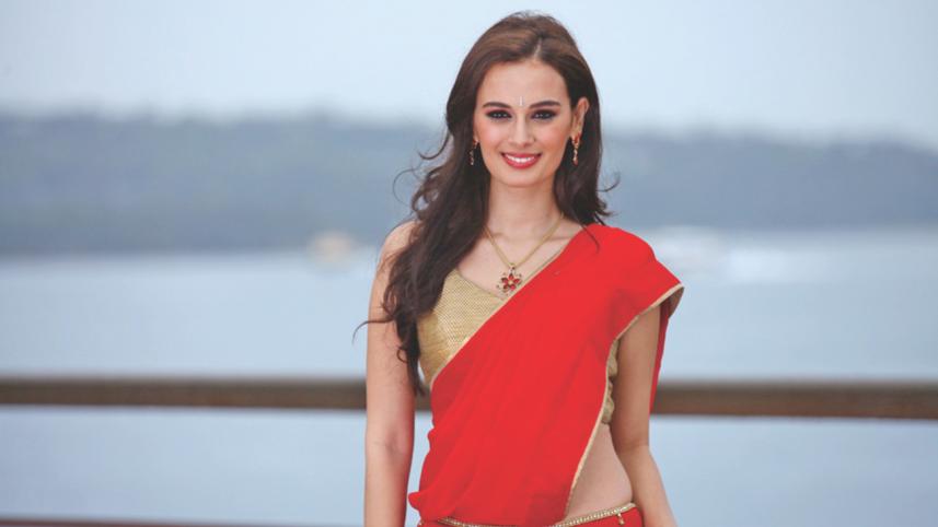 Evelyn Sharma.jpg