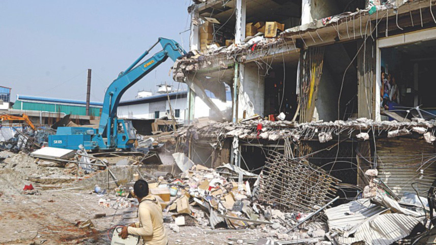 Evicting illegal structures.jpg