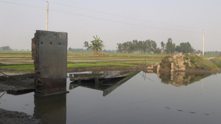 Flood washes away bridges.jpg