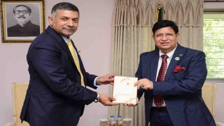 FM and Indian envoy.jpg