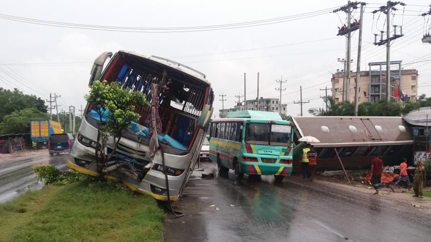 gazipur accident.jpg