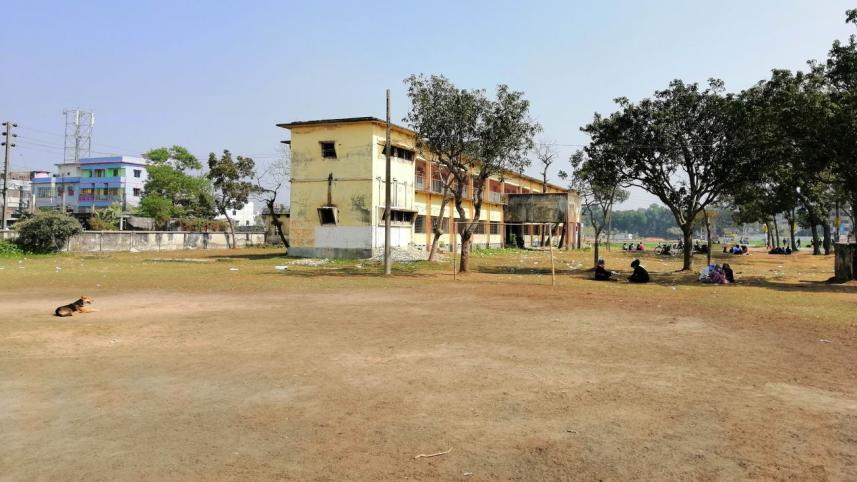 Govt Azizul Haque College.jpg