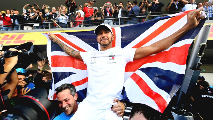 Hamilton fifth title.jpg