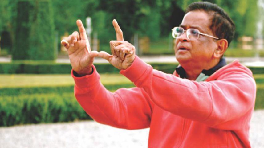 humayun_ahmed-1WB.jpg
