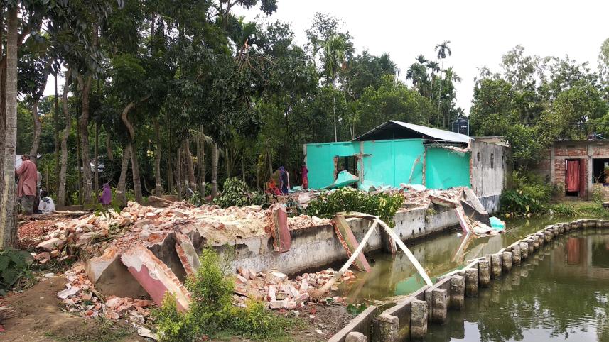 illegal structures torn down.jpg