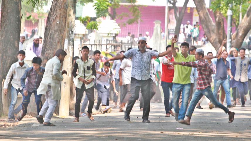 Jamaat-e-Islami and Islami Chhatra Shibir men 1.jpg