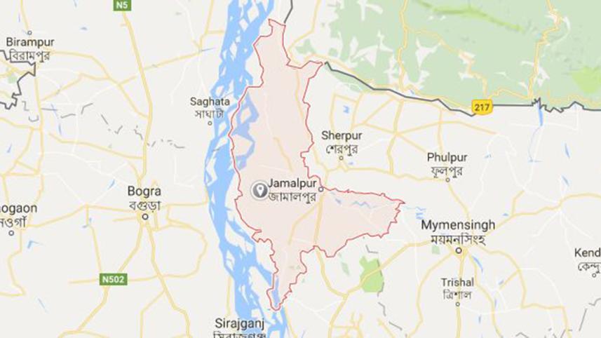 Boat Capsizes in Jamuna River