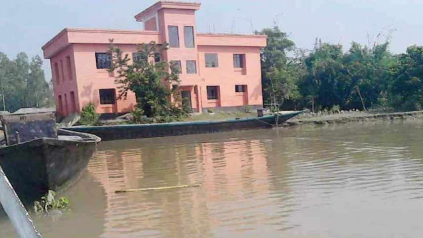 Jamuna erosion.jpg