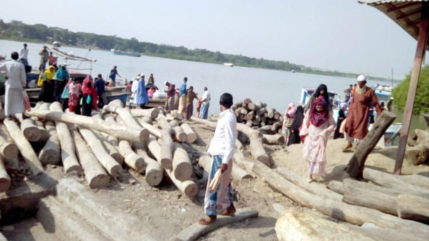 Kalapara launch terminal.jpg