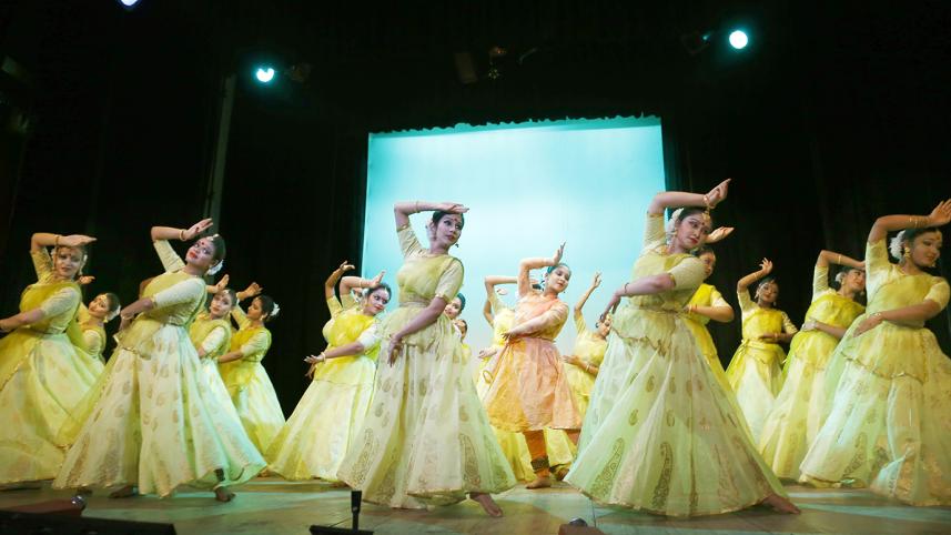 Kathak Dance (3).jpg
