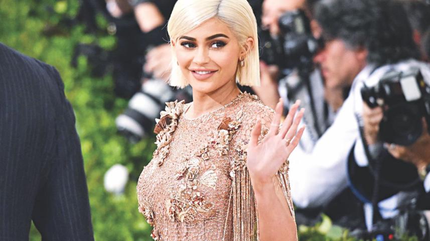 Kylie Jenner is Pregnant!