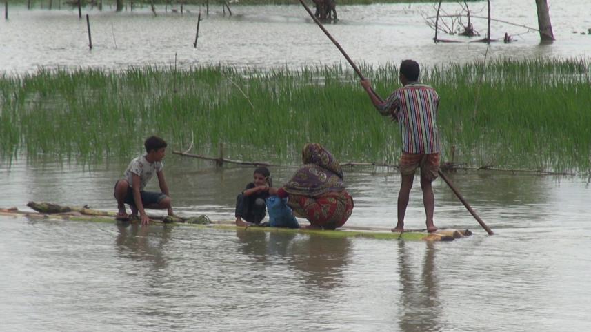 Lalmonirhat flood.jpg