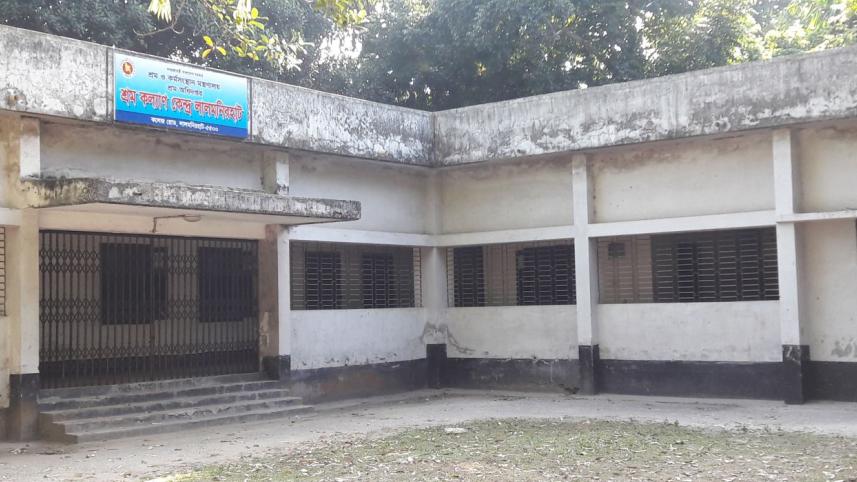 Lalmonirhat labour centre-02 (18.11).jpg