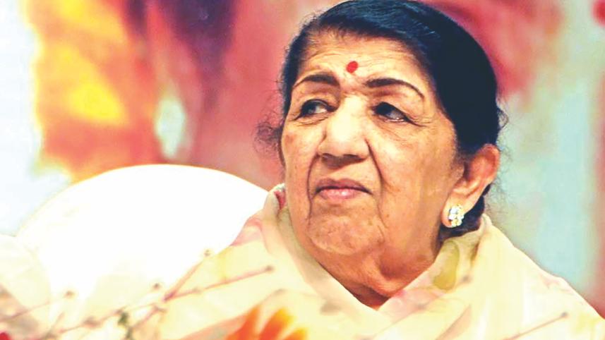 Legendary Singer Lata Mangeshkar