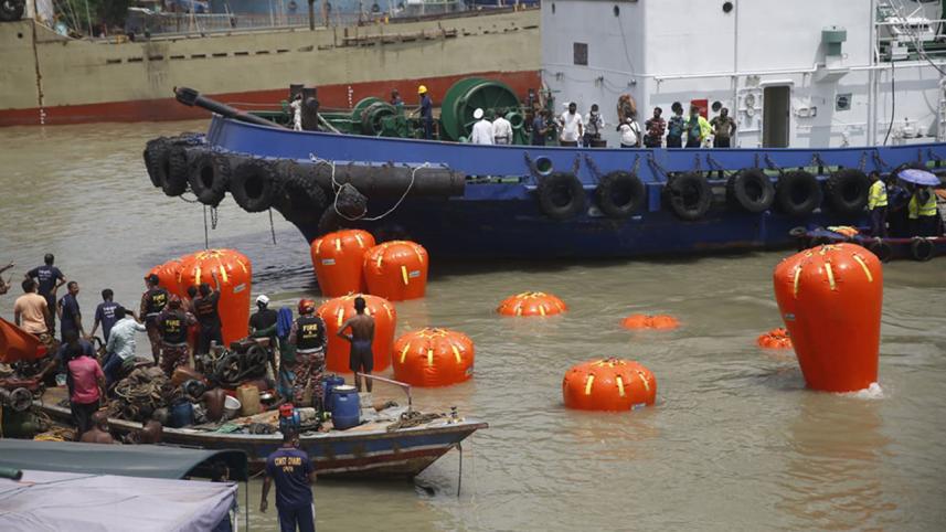 Launch capsize-edit.jpg