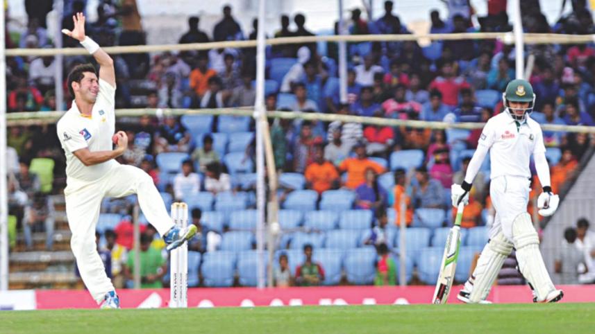 leg-spinner Yasir Shah.jpg