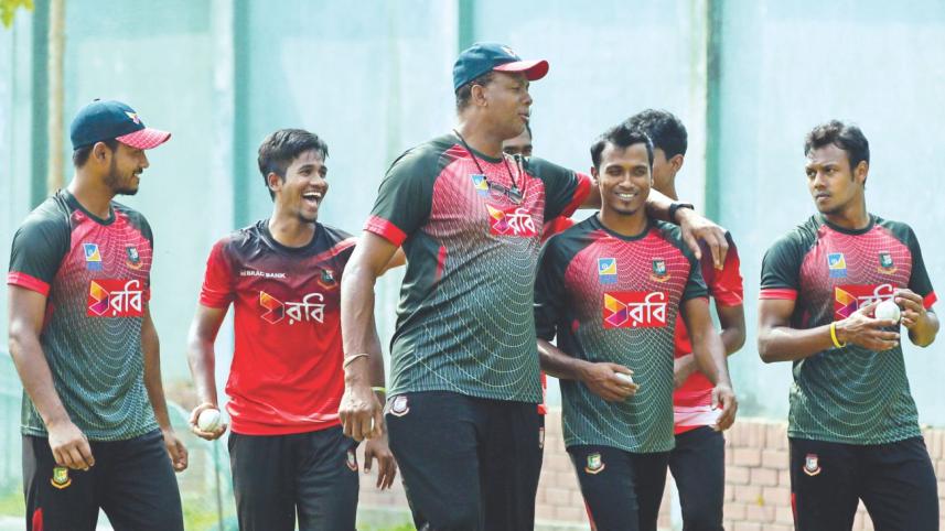 legend Courtney Walsh.jpg