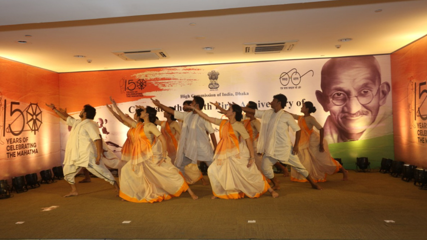 Mahatma Gandhi 2 .jpg