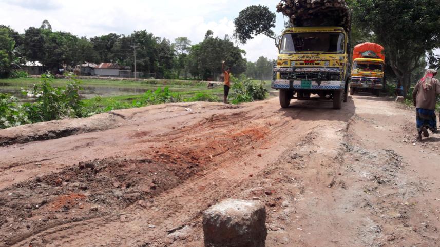 Mahendranager-Barbari road.jpg