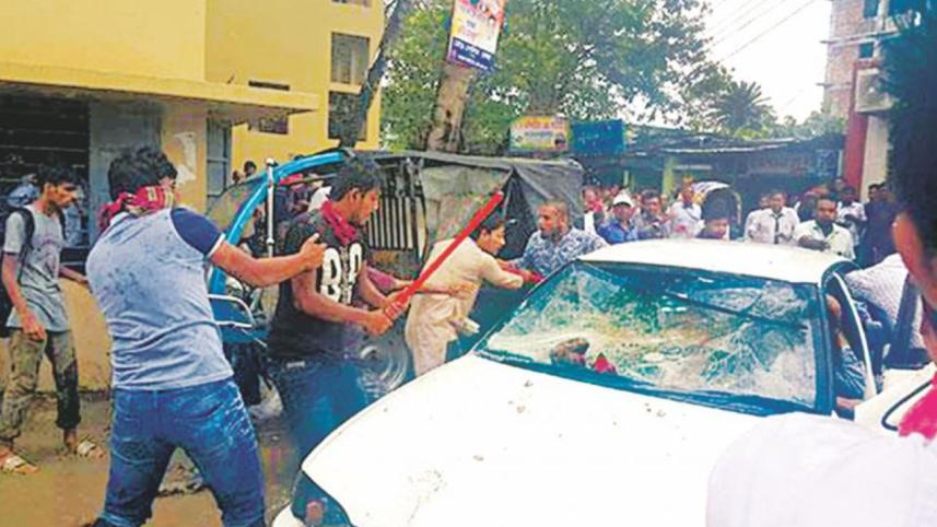 Mahmudur Rahman attacked.jpg