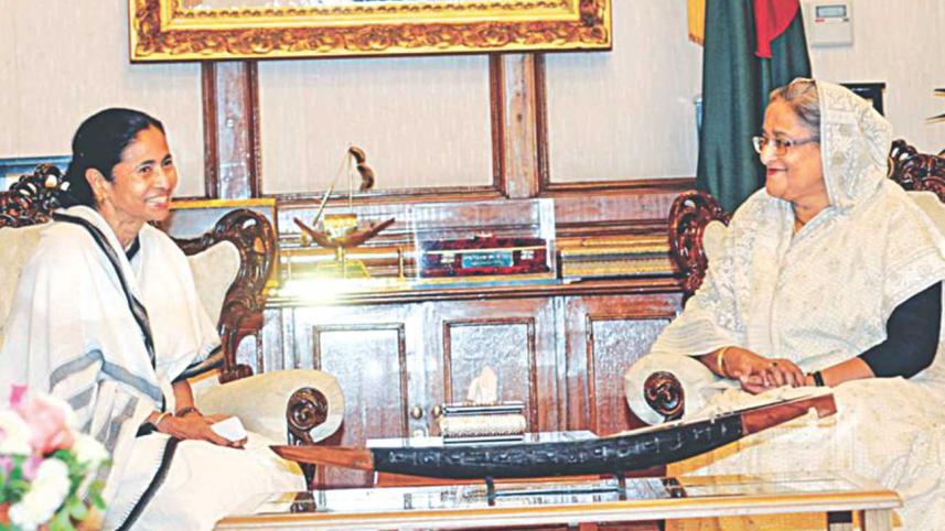 Mamata Banerjee meets Prime Minister Sheikh Hasina