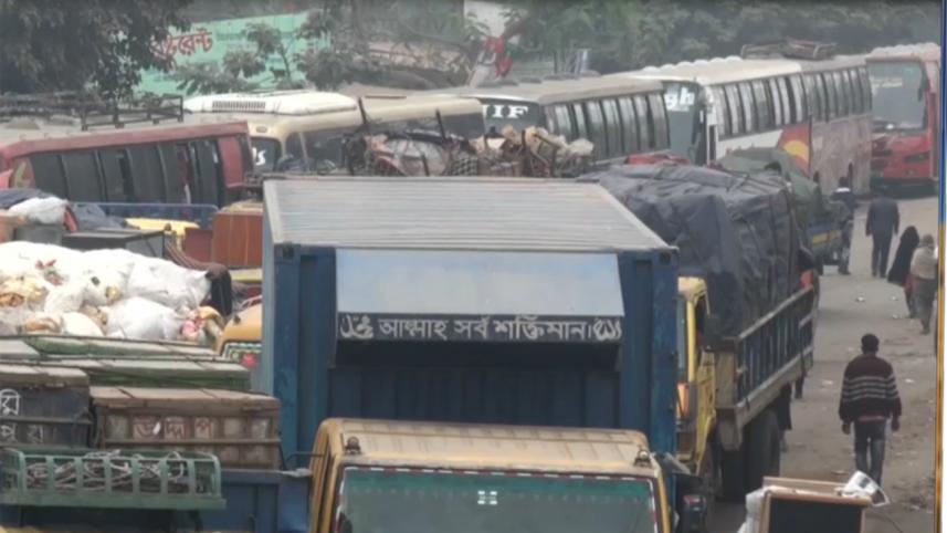 Manikganj dense fog-wb.jpg